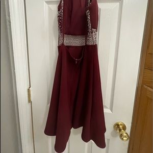 backless burgundy formal dress w rhinestones!!